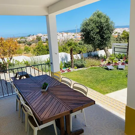 Vivenda Soares Estômbar