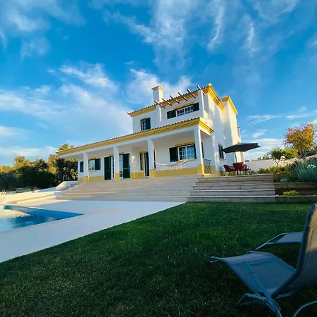 Дом отдыха Vivenda Soares Эштомбар